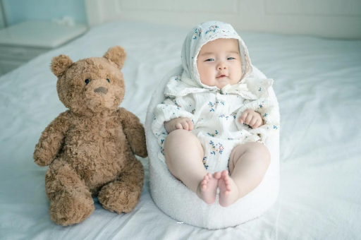 新余宝宝肚子疼怎么回事